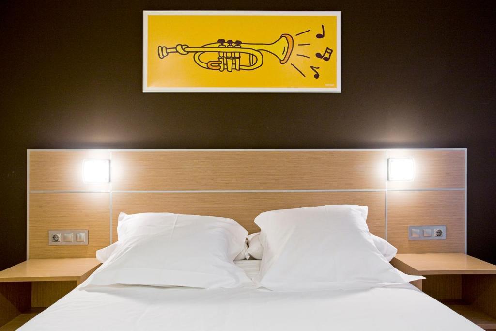 Hotel Casual Arriaga Bilbao Zimmer foto